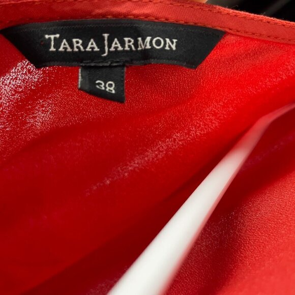 TARA JARMON Fluid Elasticated Waist Back Detailling Solid Red Mini Dress Size 38 - Picture 4 of 7